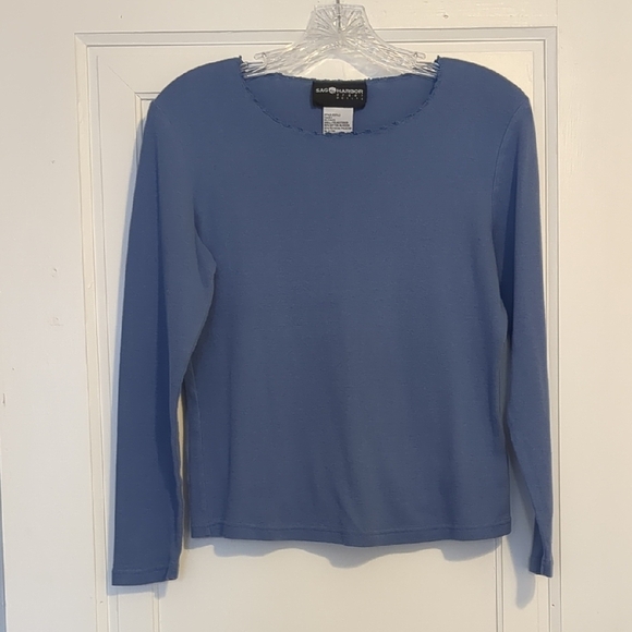 Sag Harbor Women's Blue Top - Picture 2 of 5